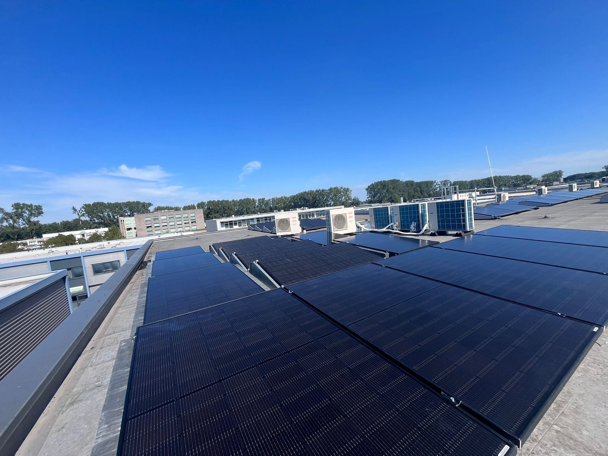 Zonnepanelen Cover Image